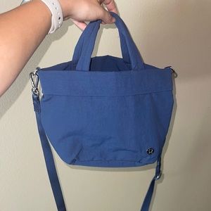 Lululemon purse